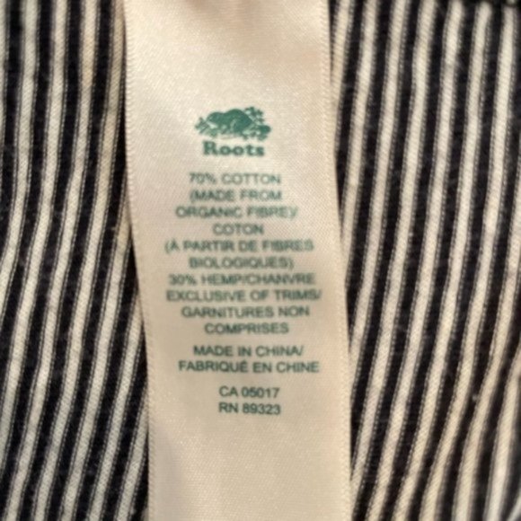 ROOTS CANADA Women's Black & White Stripe Short Sleeve Tee Sz Small - Picture 4 of 6